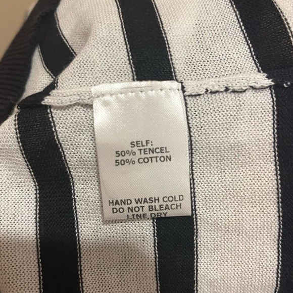 eesome light weight tencil/cotton Navy/white stripe sweater pink cuffs, size M - Picture 4 of 4